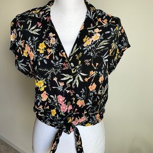 Altar’d State Floral Crop Top
